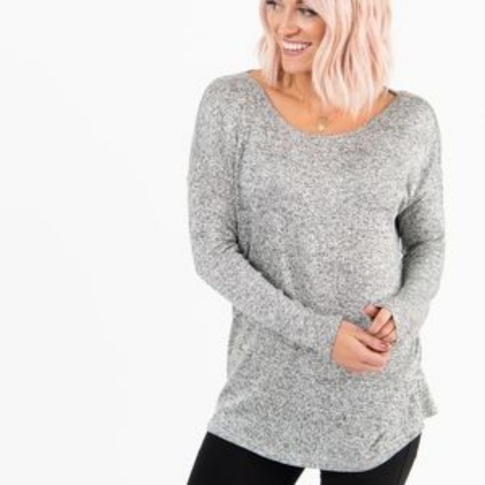 Agnes and Dora Urban Pullover